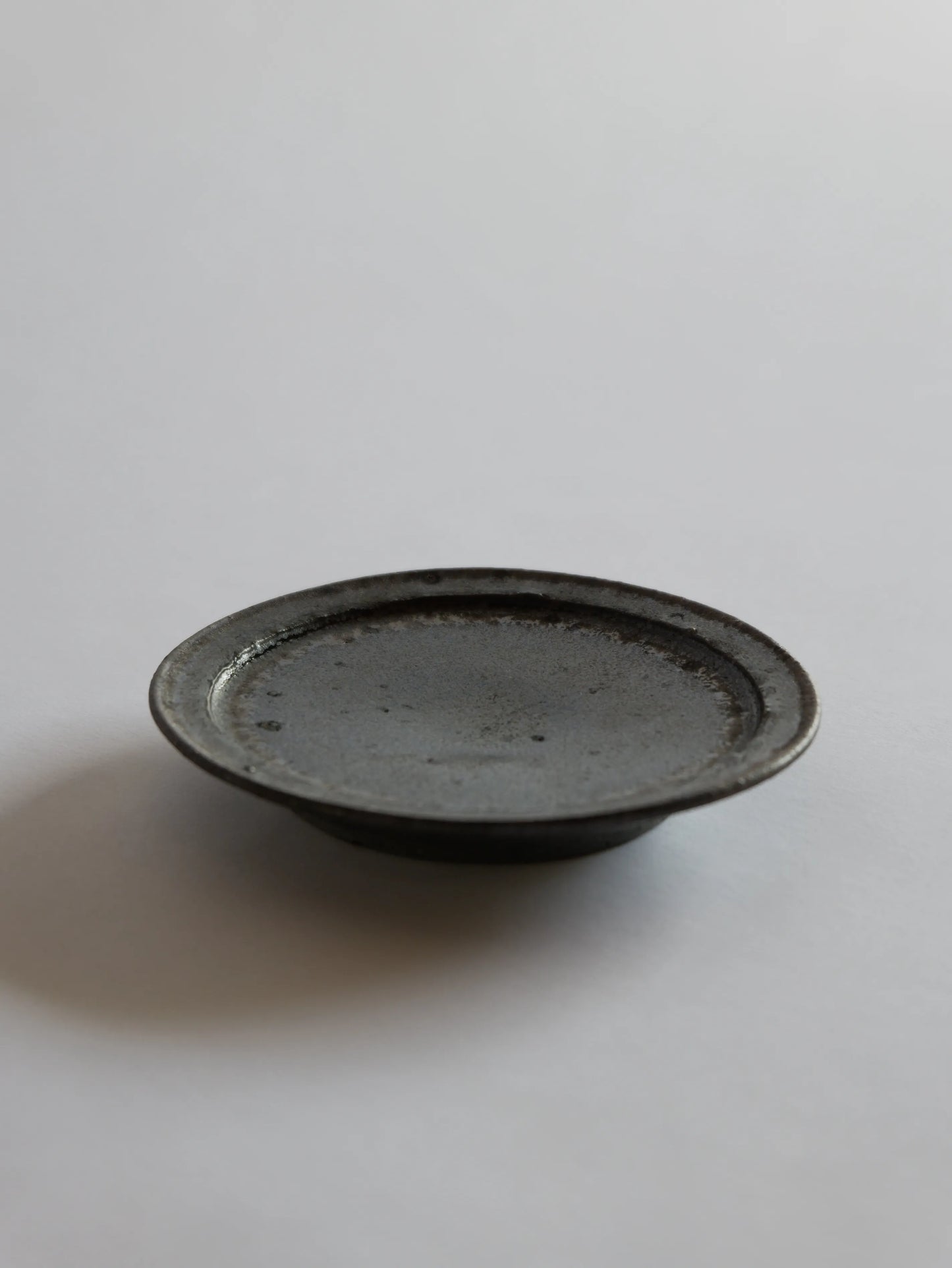 小野象平 黒志野 取皿 F