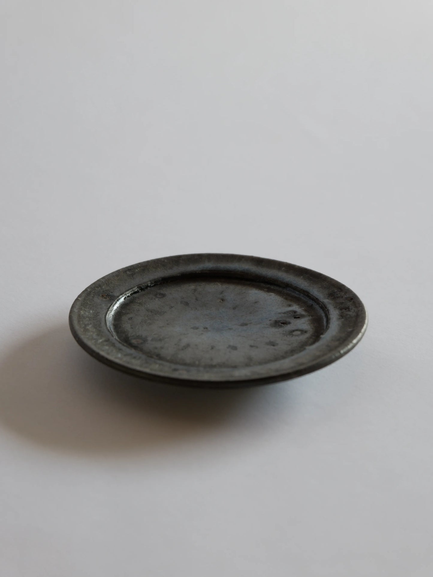 小野象平 黒志野 取皿 I