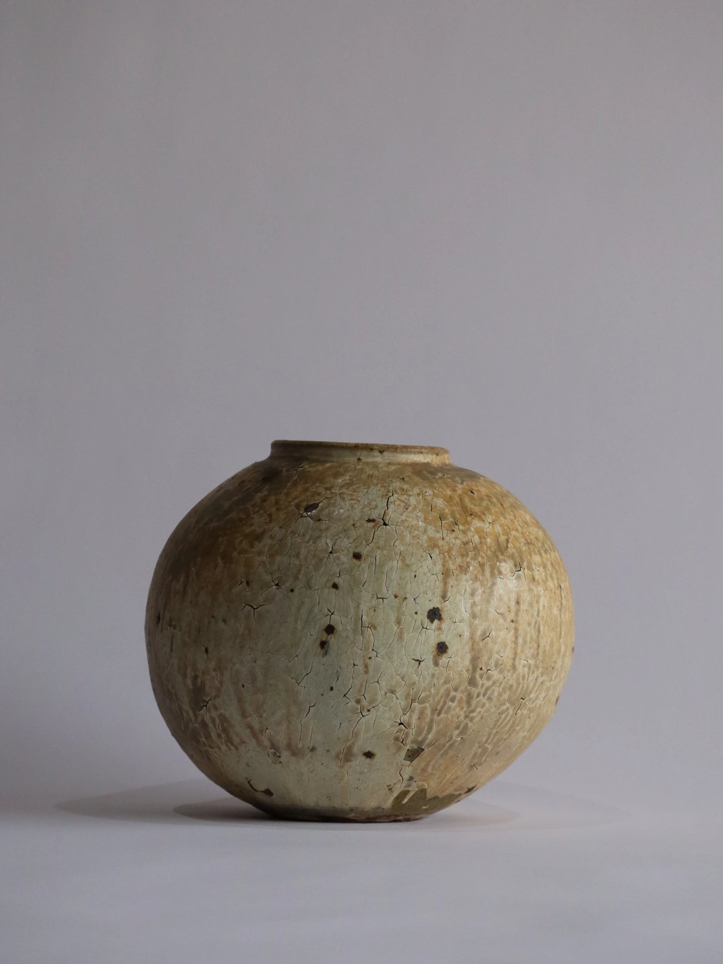 Ryutaro Yamada Round jar B