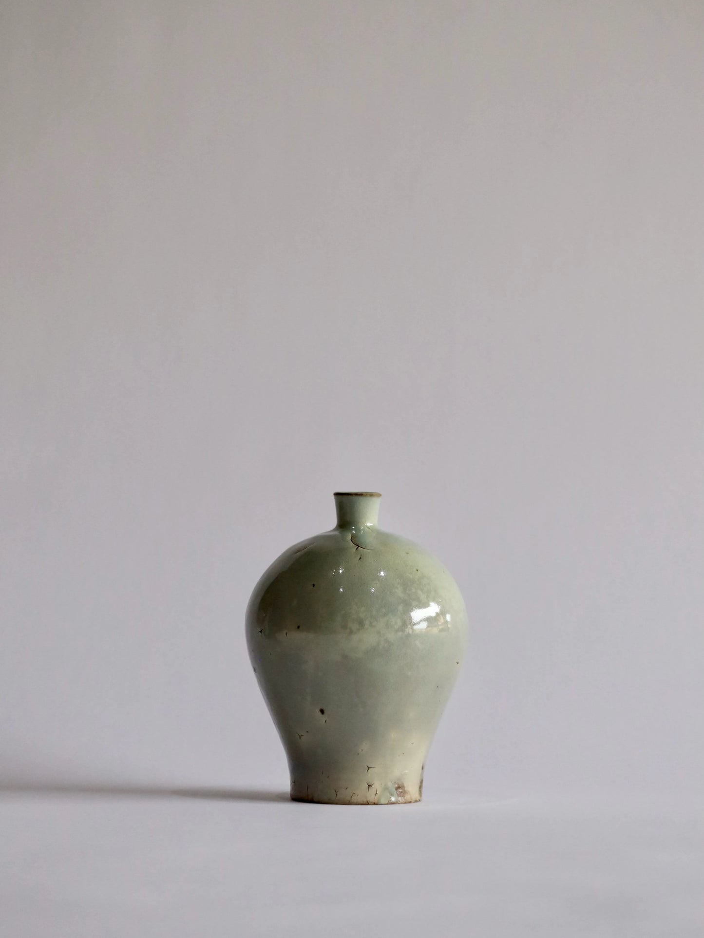 Ryutaro Yamada Pear ash glaze plum bottle 