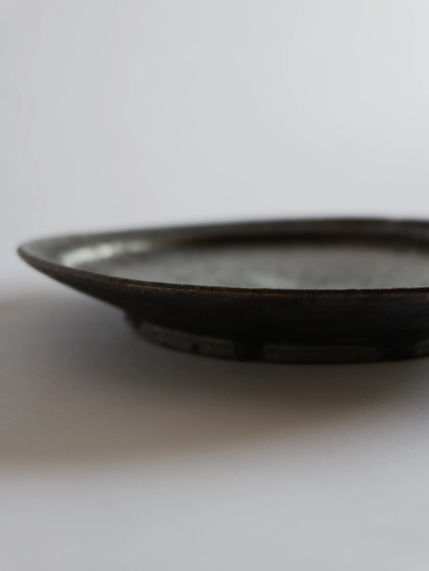 小野象平 黒志野 8寸皿 E