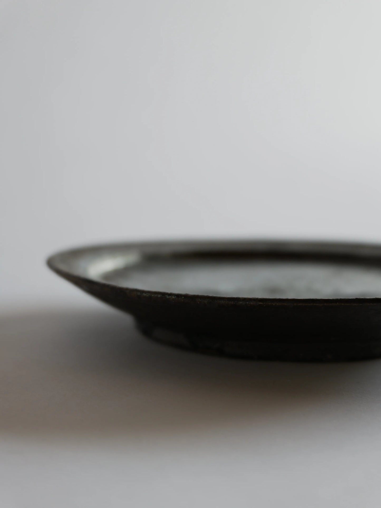 小野象平 黒志野 7寸皿 C