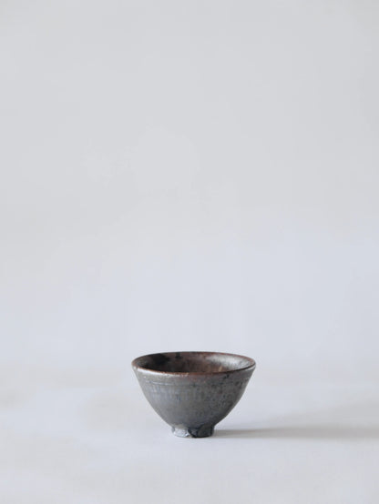 小野象平 黒志野 丸湯呑み A