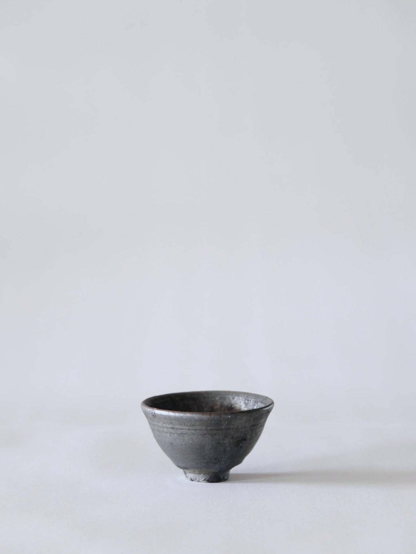 小野象平 黒志野 丸湯呑み J