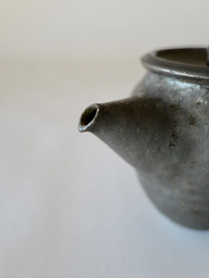 小野象平 黒志野 ポット A