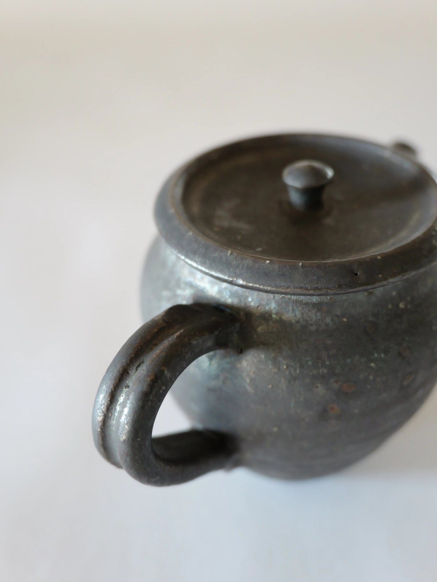 小野象平 黒志野 ポット A