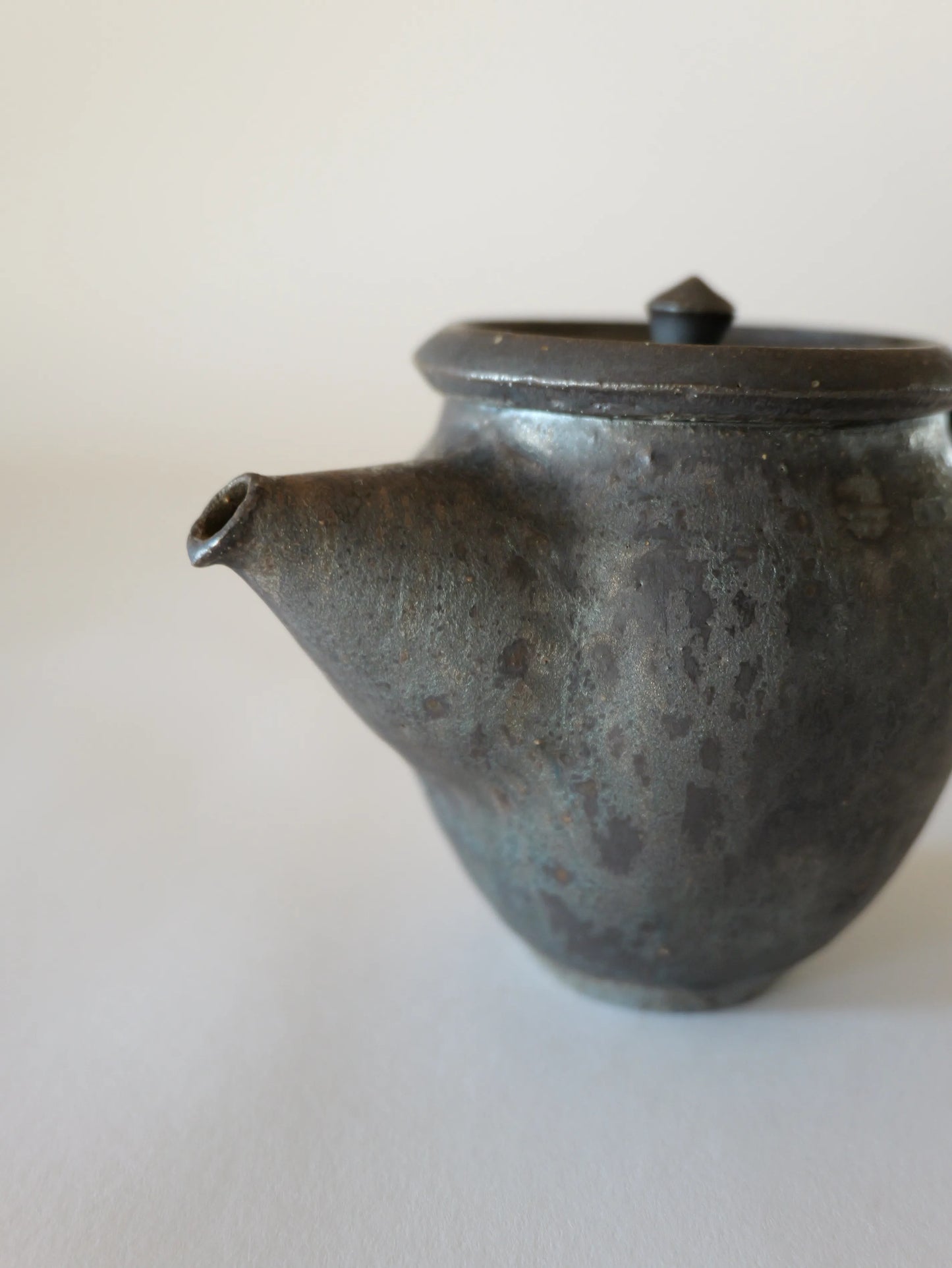 小野象平 黒志野 ポット B