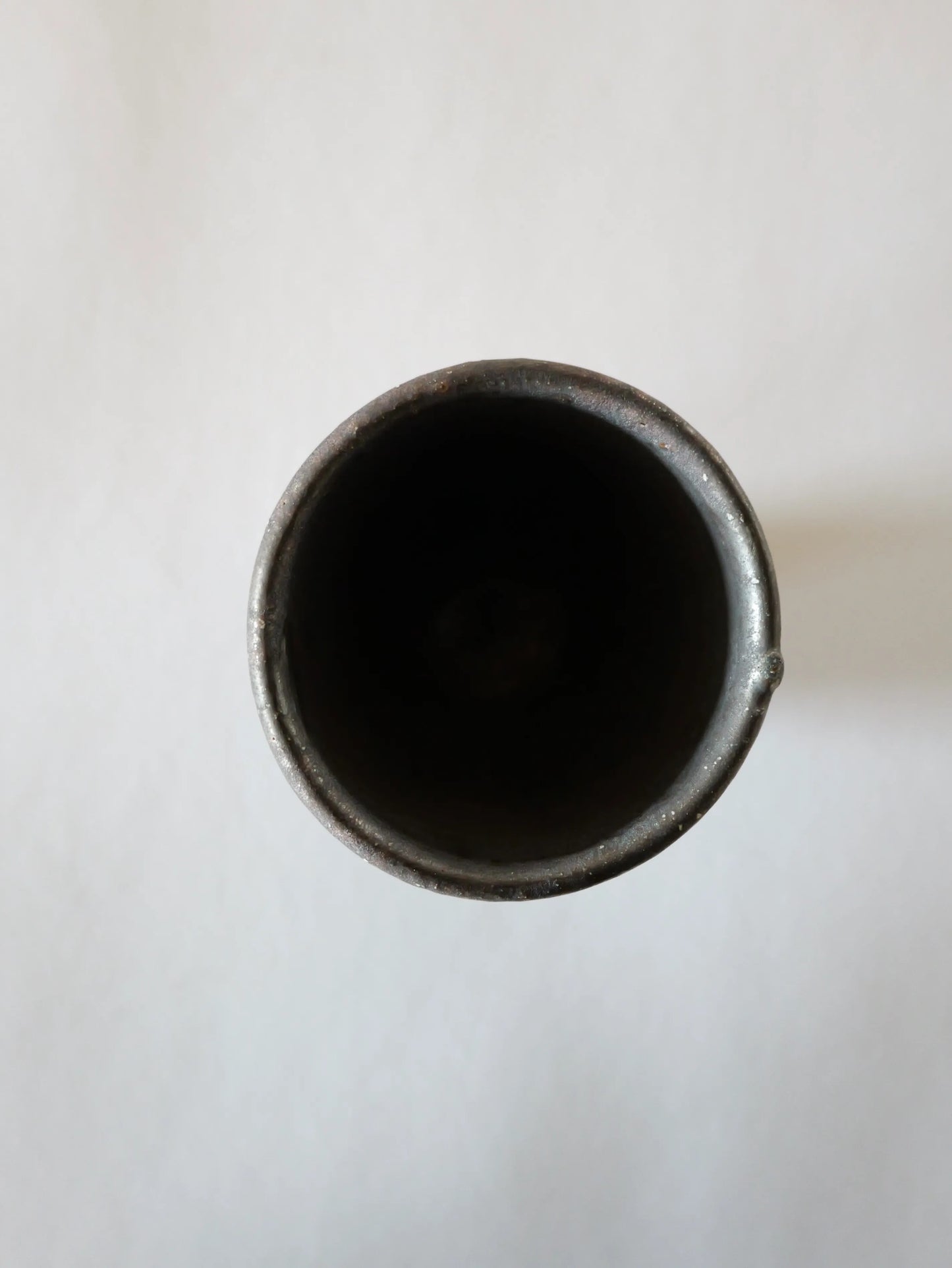 小野象平 黒志野 筒湯呑み D