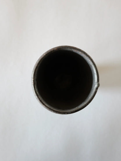 小野象平 黒志野 筒湯呑み D