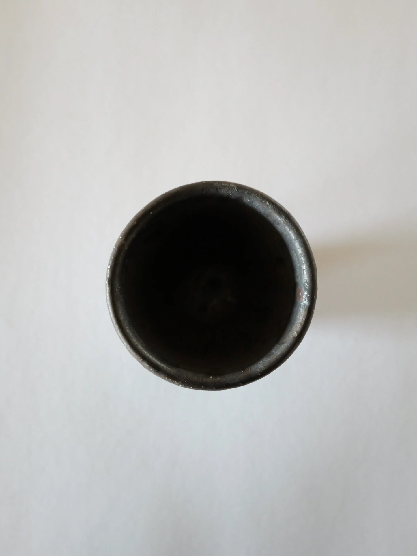 小野象平 黒志野 筒湯呑み J