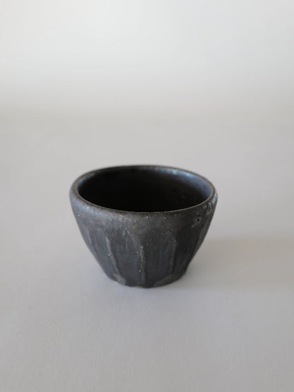 小野象平 黒志野 蕎麦猪口 E