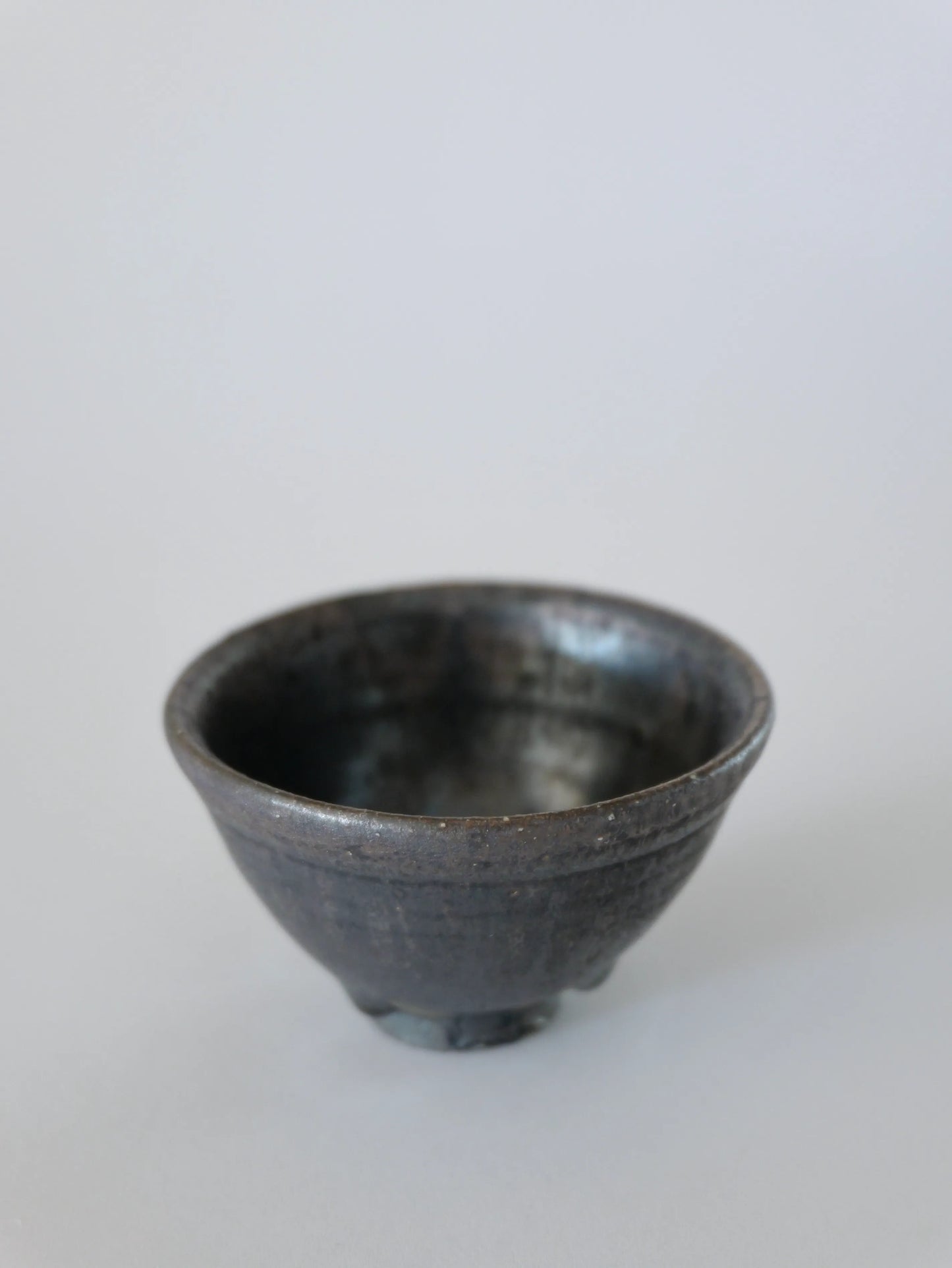 小野象平 黒志野 丸湯呑み D