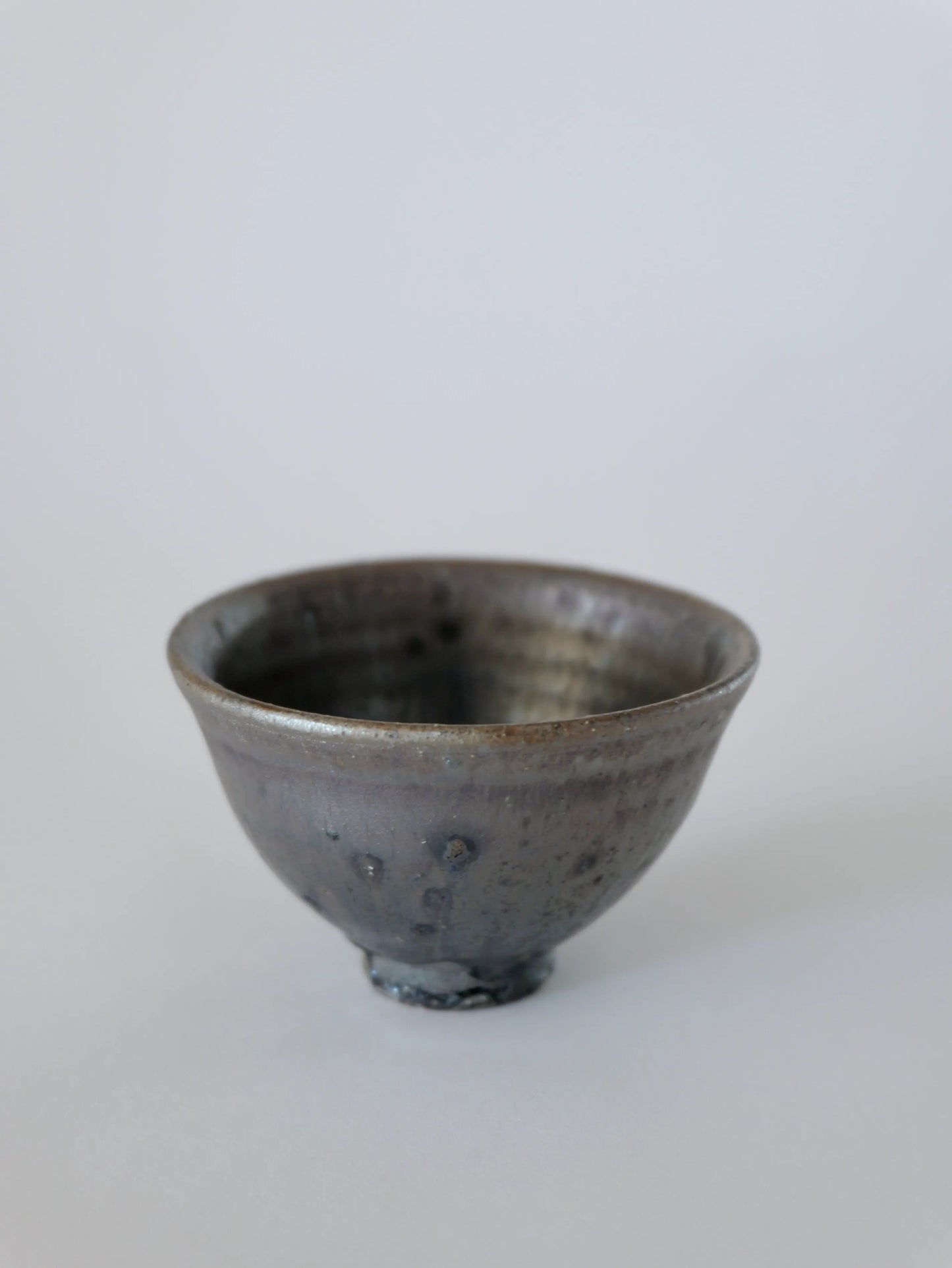 小野象平 黒志野 丸湯呑み H