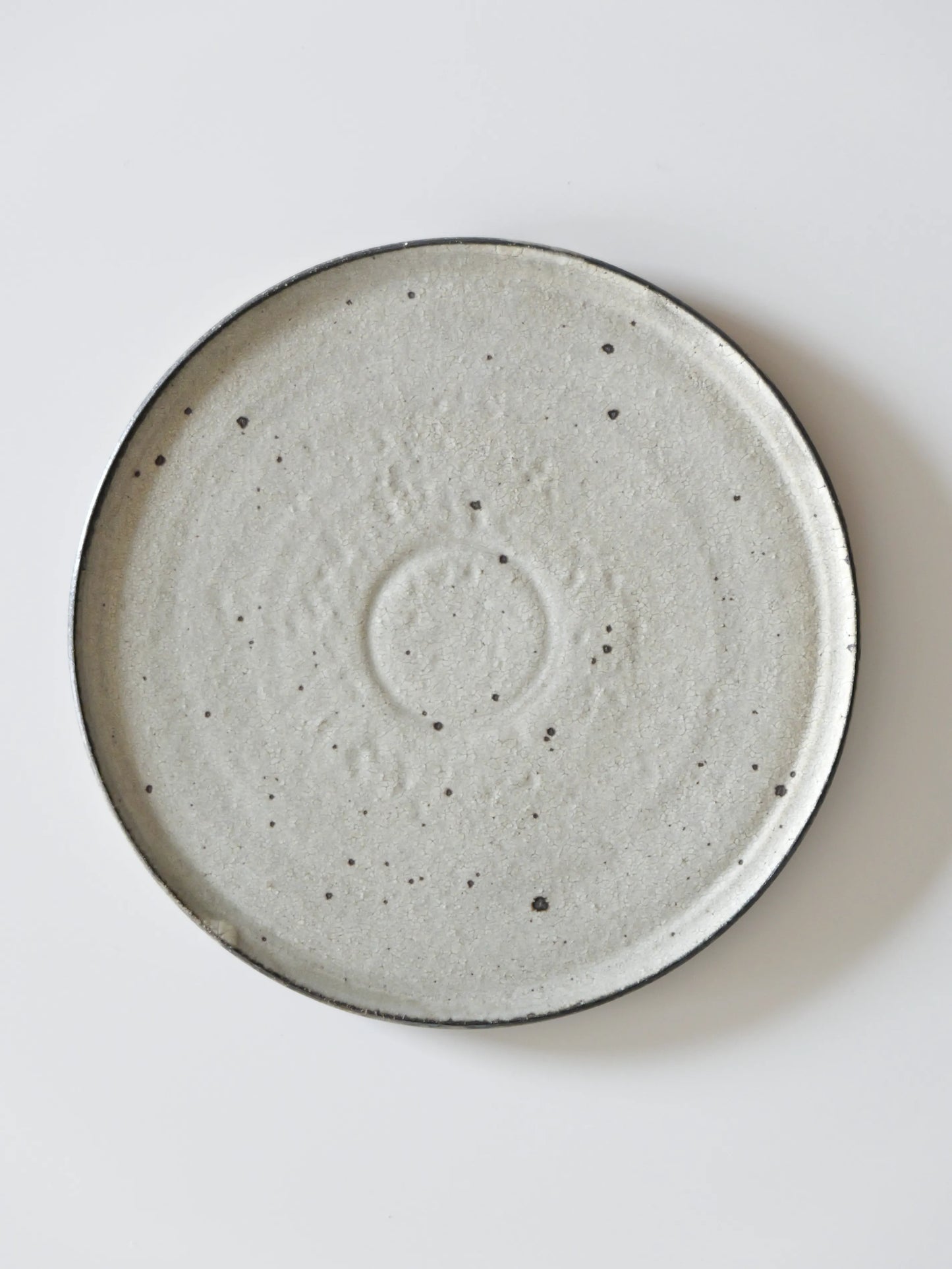 山田隆太郎 フラットプレート8寸・白 C