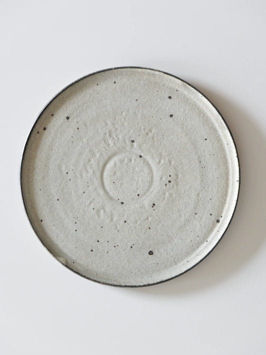 山田隆太郎 フラットプレート8寸・白 C