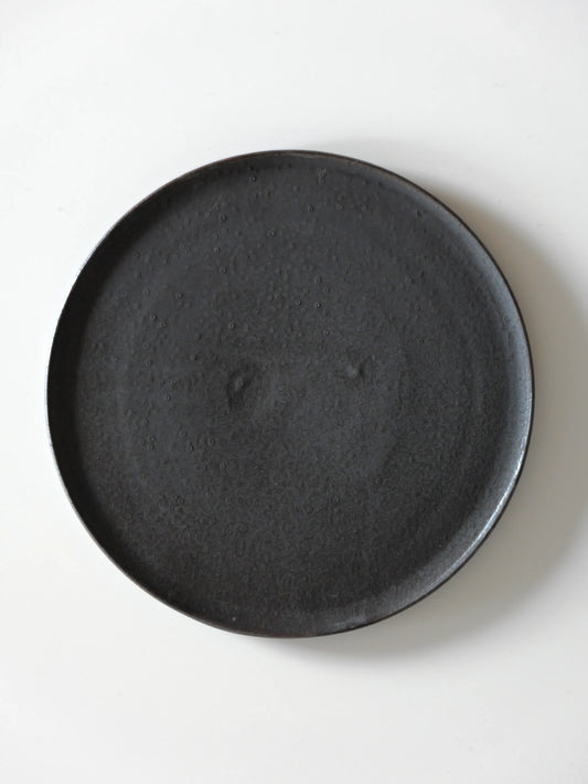 山田隆太郎 フラットプレート8寸・黒 A
