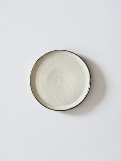 山田隆太郎 フラットプレート5寸・白 A