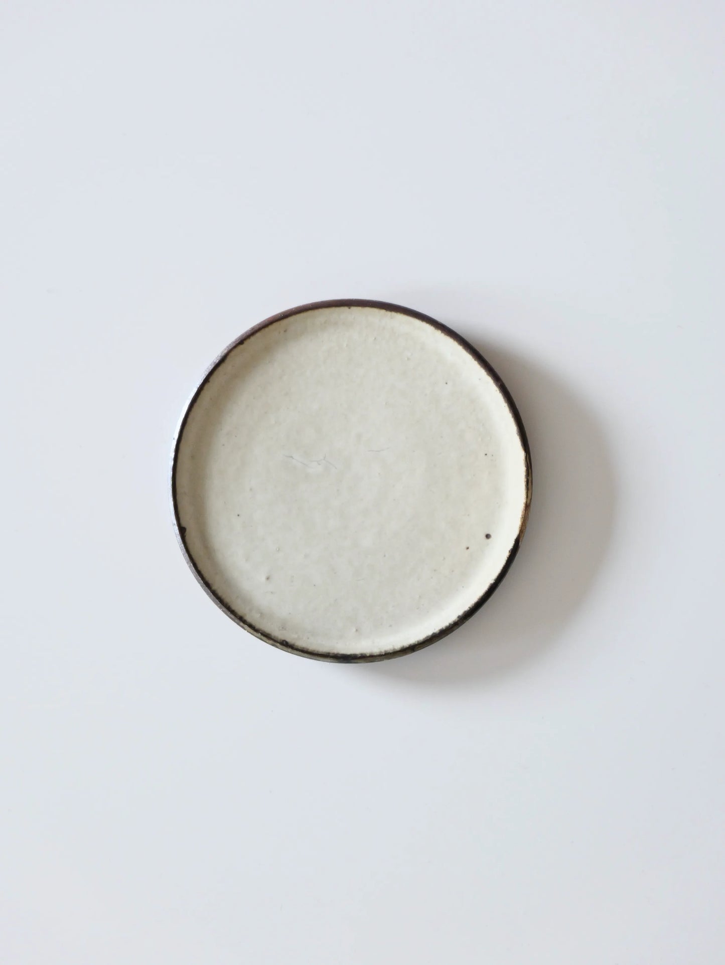 山田隆太郎 フラットプレート5寸・白 C