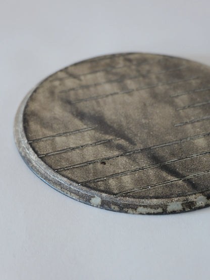 山田隆太郎 フラットプレート8寸・白 C