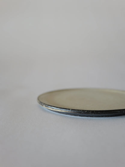 山田隆太郎 フラットプレート5寸・白 A