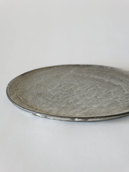 山田隆太郎 フラットプレート8寸・グレー A