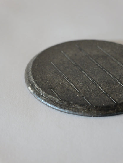 山田隆太郎 フラットプレート5寸・グレー D