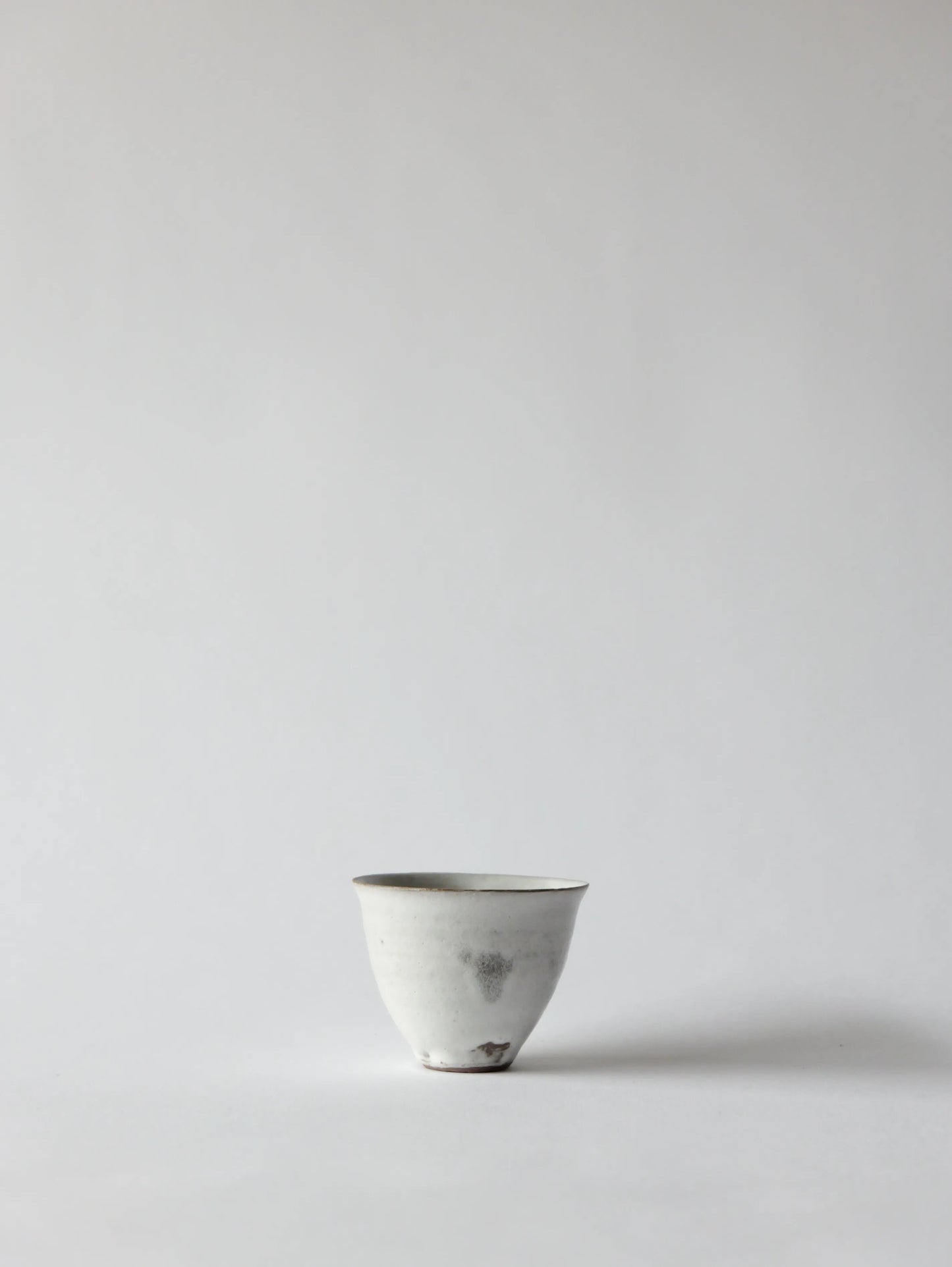 野口悦士 茶杯 白釉 B